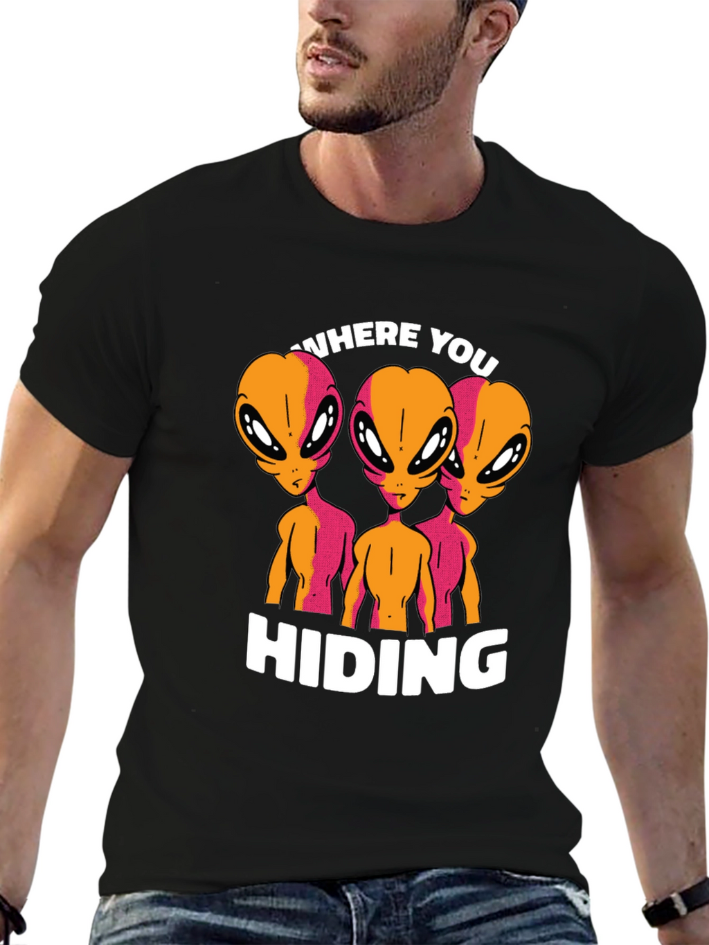 Alien Where You Hiding Graphic T-Shirt