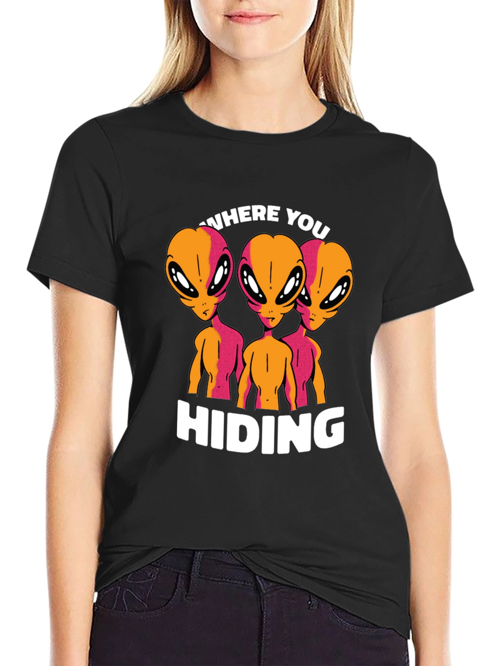 Alien Where You Hiding Graphic T-Shirt