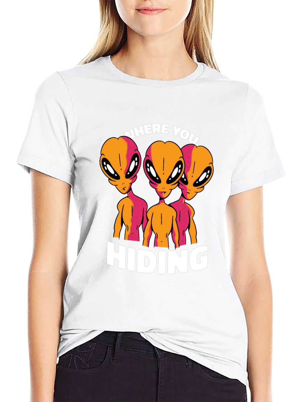 Alien Where You Hiding Graphic T-Shirt