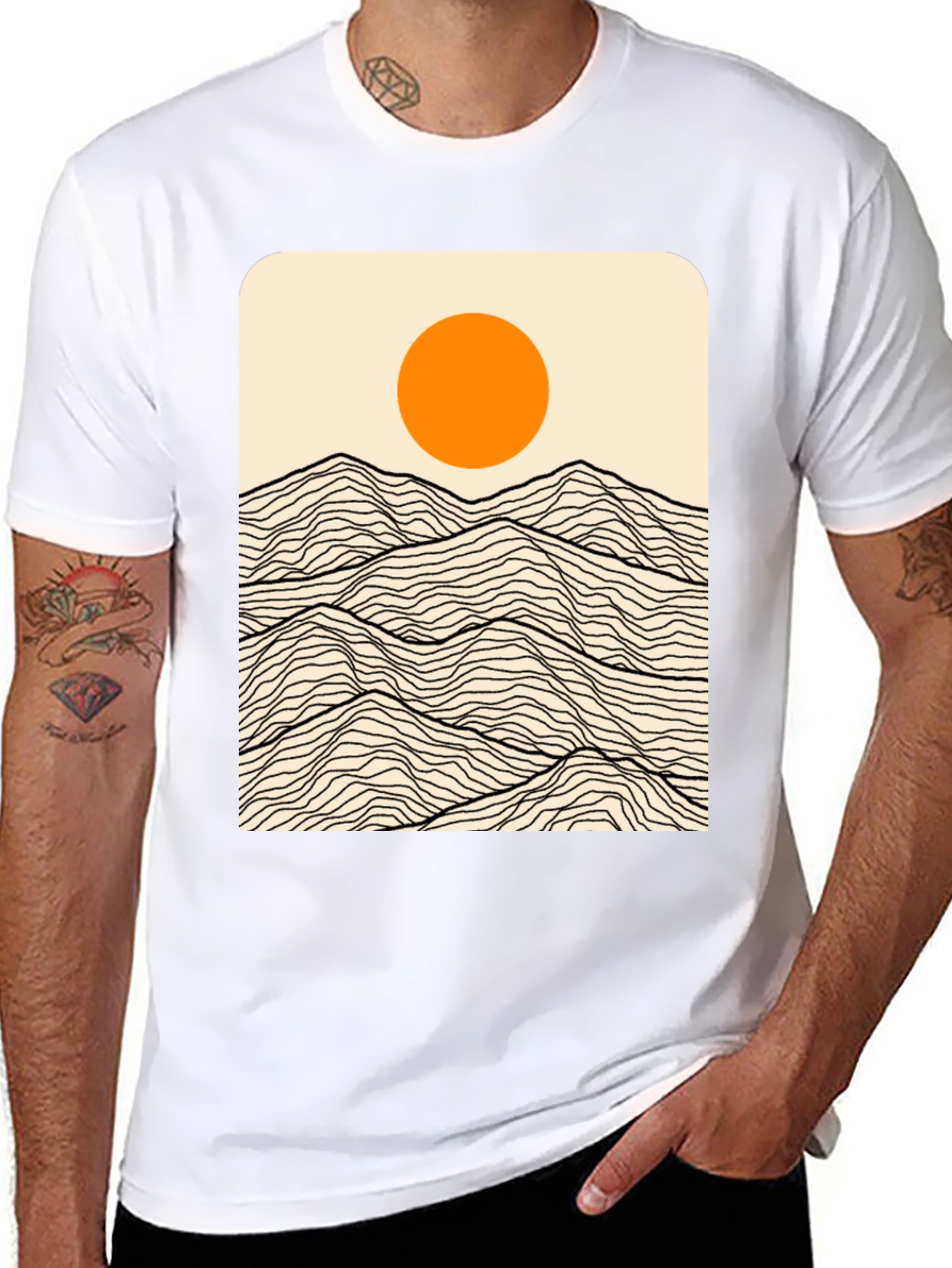 Minimalist Mountain Sun Graphic Tee - Black