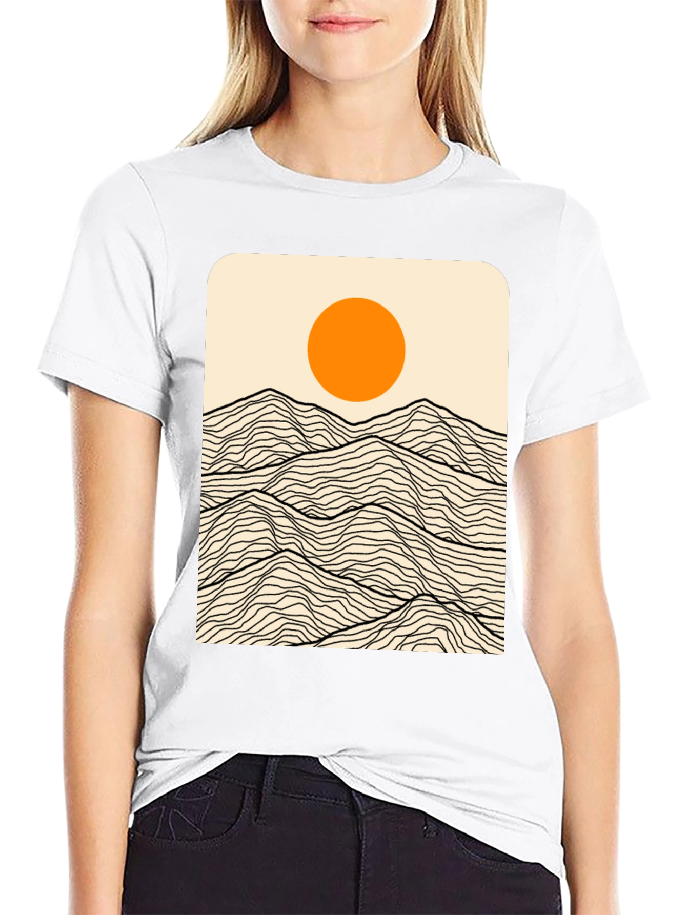 Minimalist Mountain Sun Graphic Tee - Black