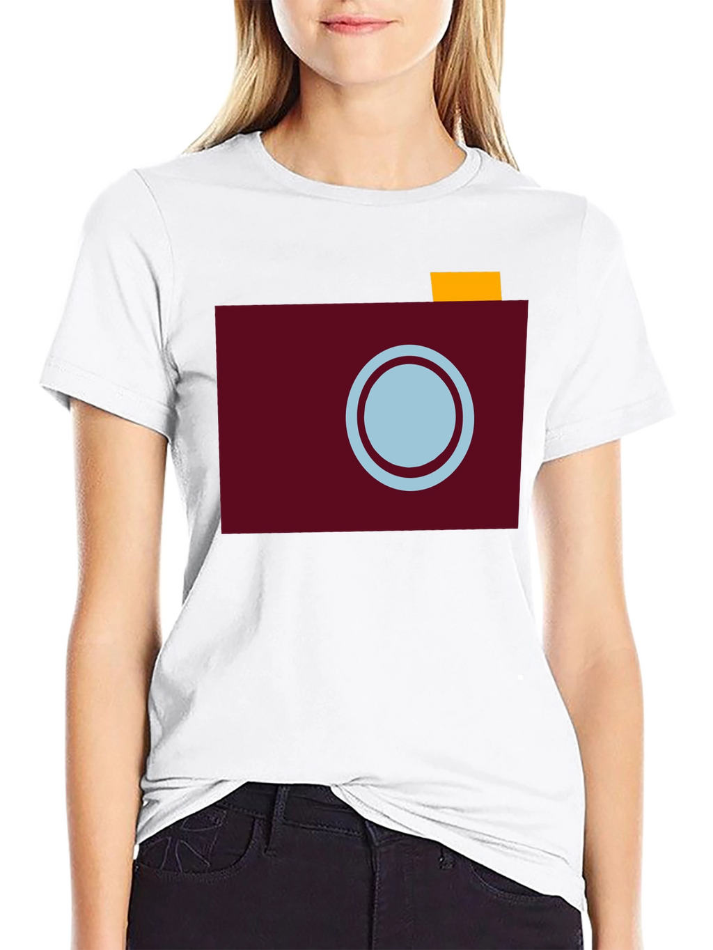 Retro Camera Graphic Tee - Stylish Black T-Shirt