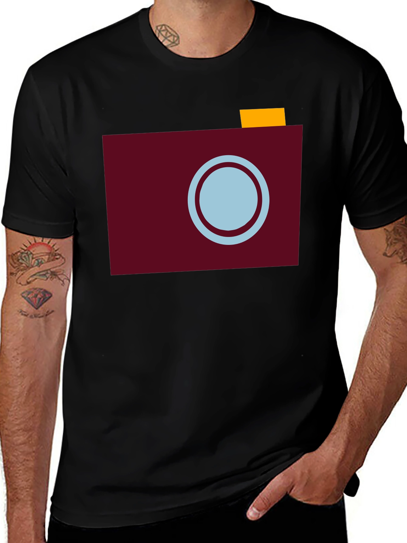 Retro Camera Graphic Tee - Stylish Black T-Shirt