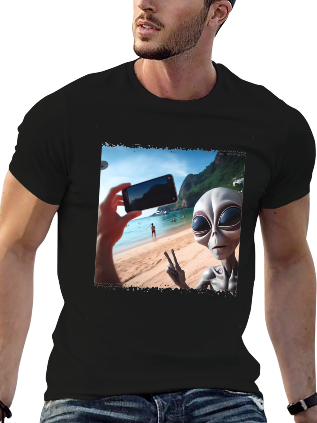Alien Selfie T-Shirt - Beach Vacation