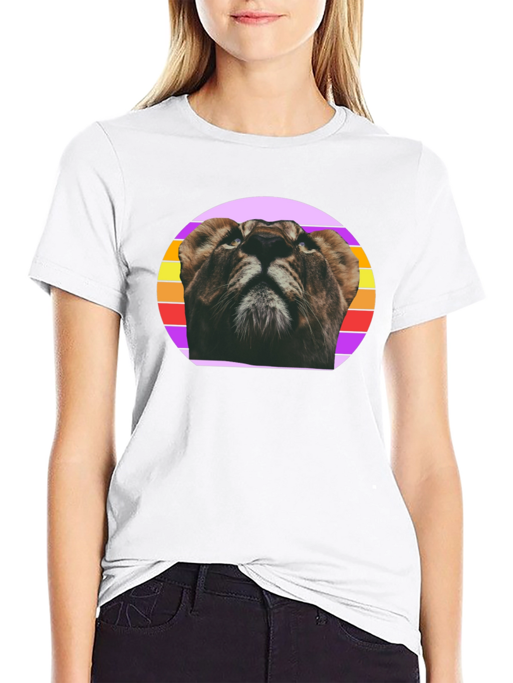 Lion Graphic Tee - Retro Style Black T-Shirt