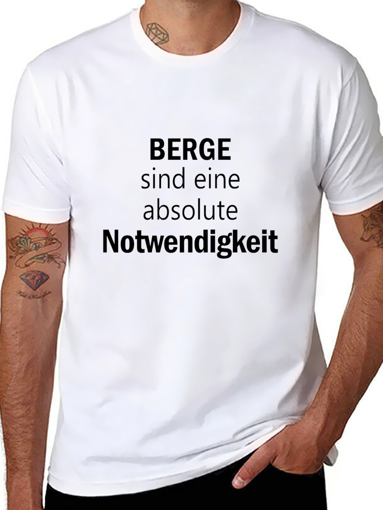 Berge T-Shirt: Mountains are a Necessity Tee