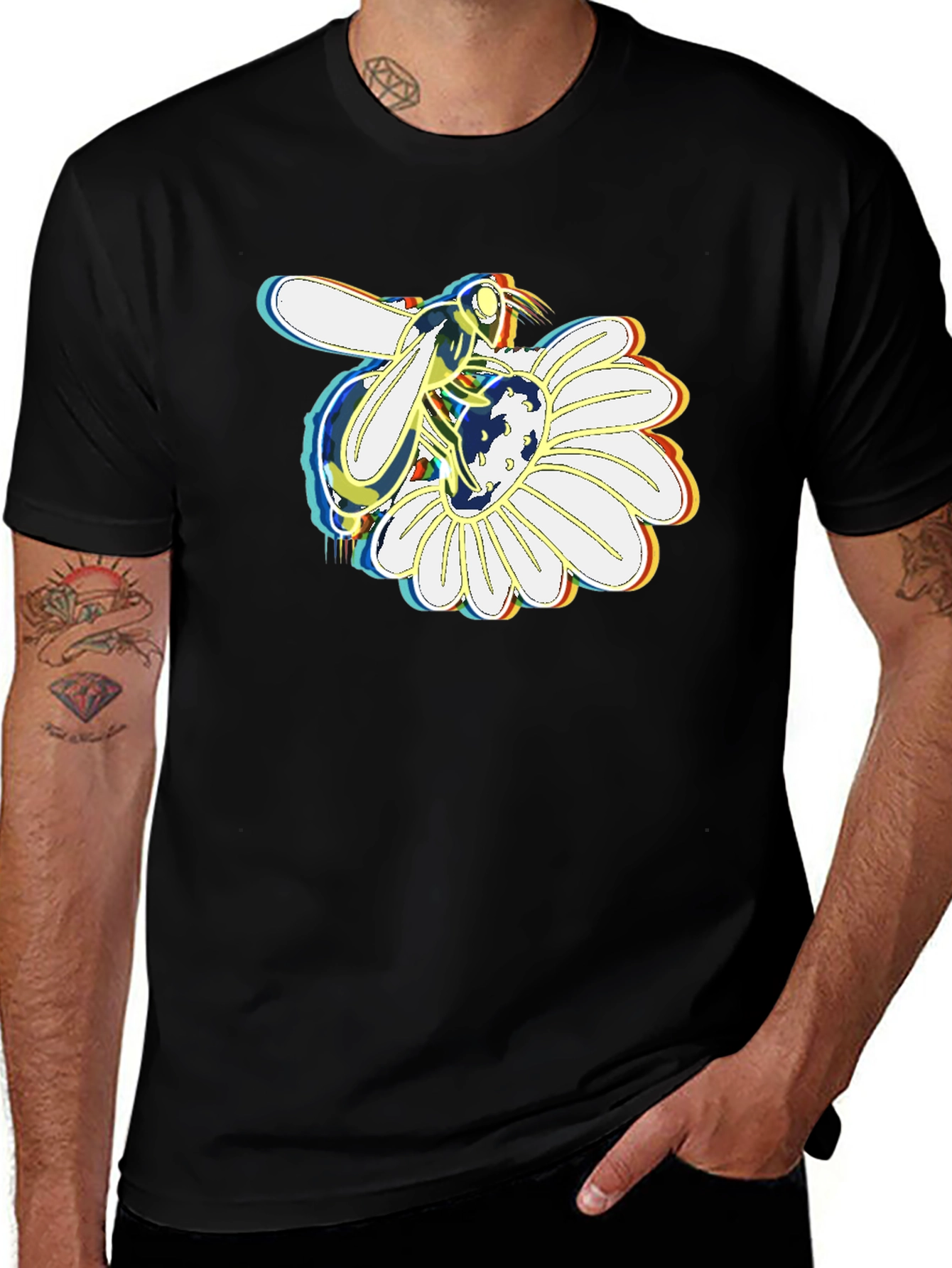 Bee on Daisy Graphic Tee - Stylish Black T-Shirt