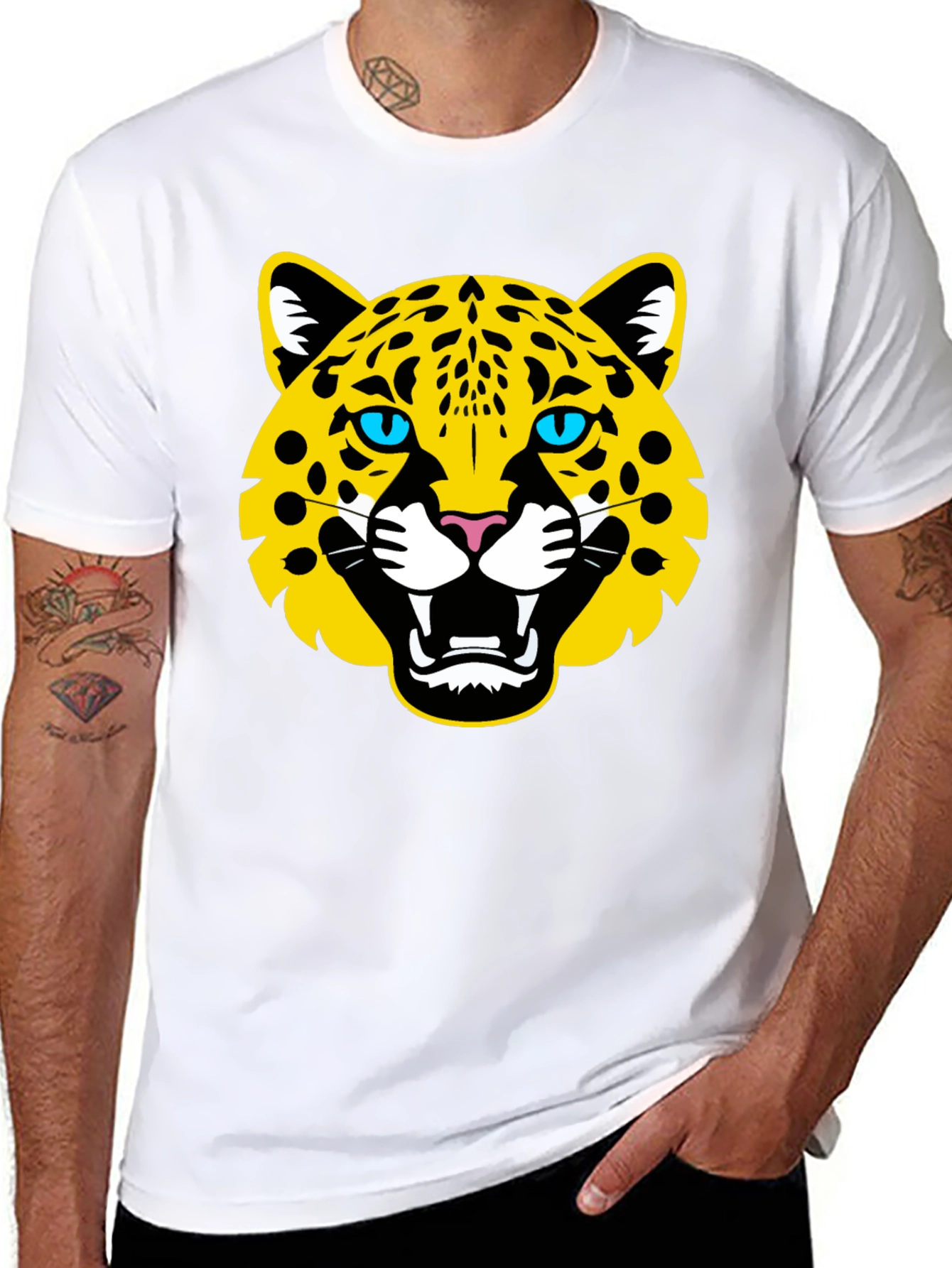 Bold Jaguar Graphic Black T-Shirt
