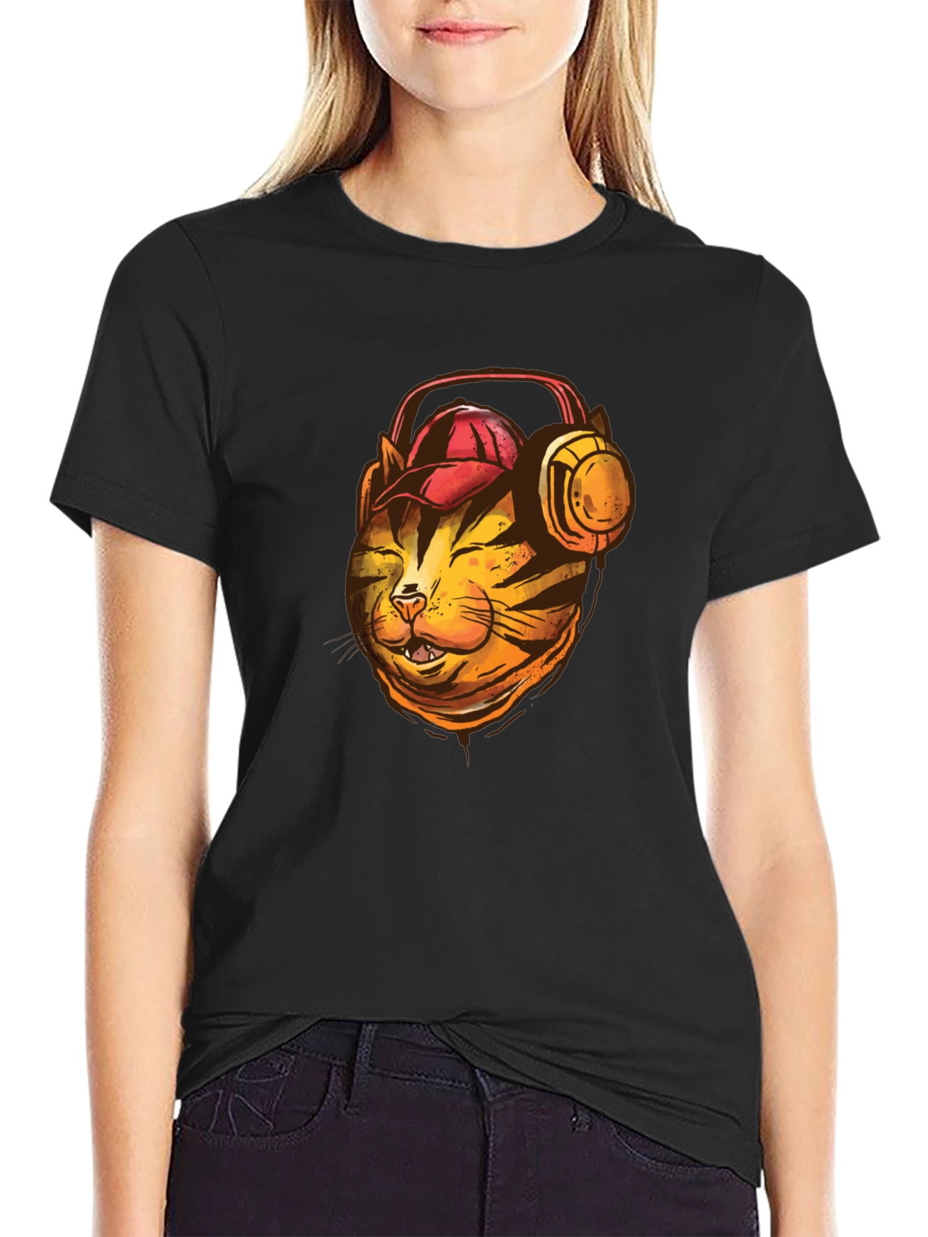 Cool Cat T-Shirt: Headphone-Wearing Feline Design