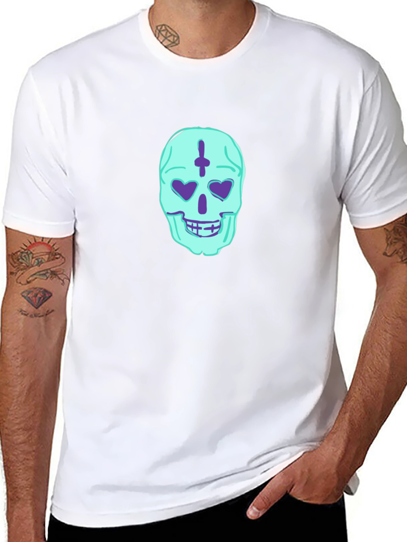 Skull Heart Eyes Graphic Tee - Black